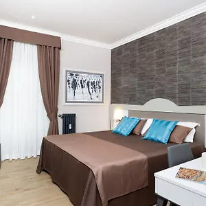 https://vico-rooms-and-terrace.it-romehotels.com